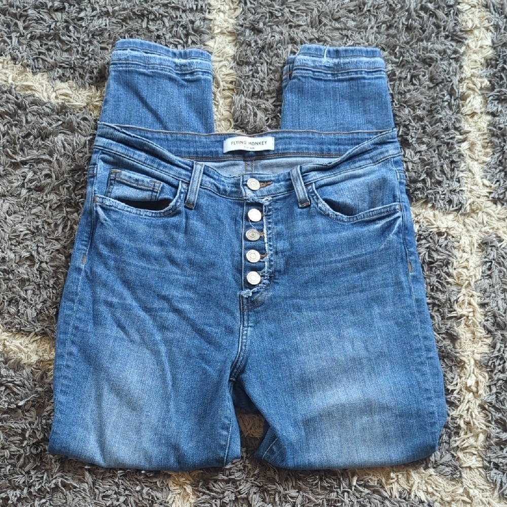 Flying Monkey Platinum Denim Distressed Hem Skinny Jean Size 29